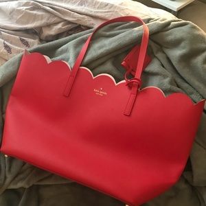 Kate spade scalloped tote